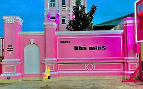 Khach San Nha Minh